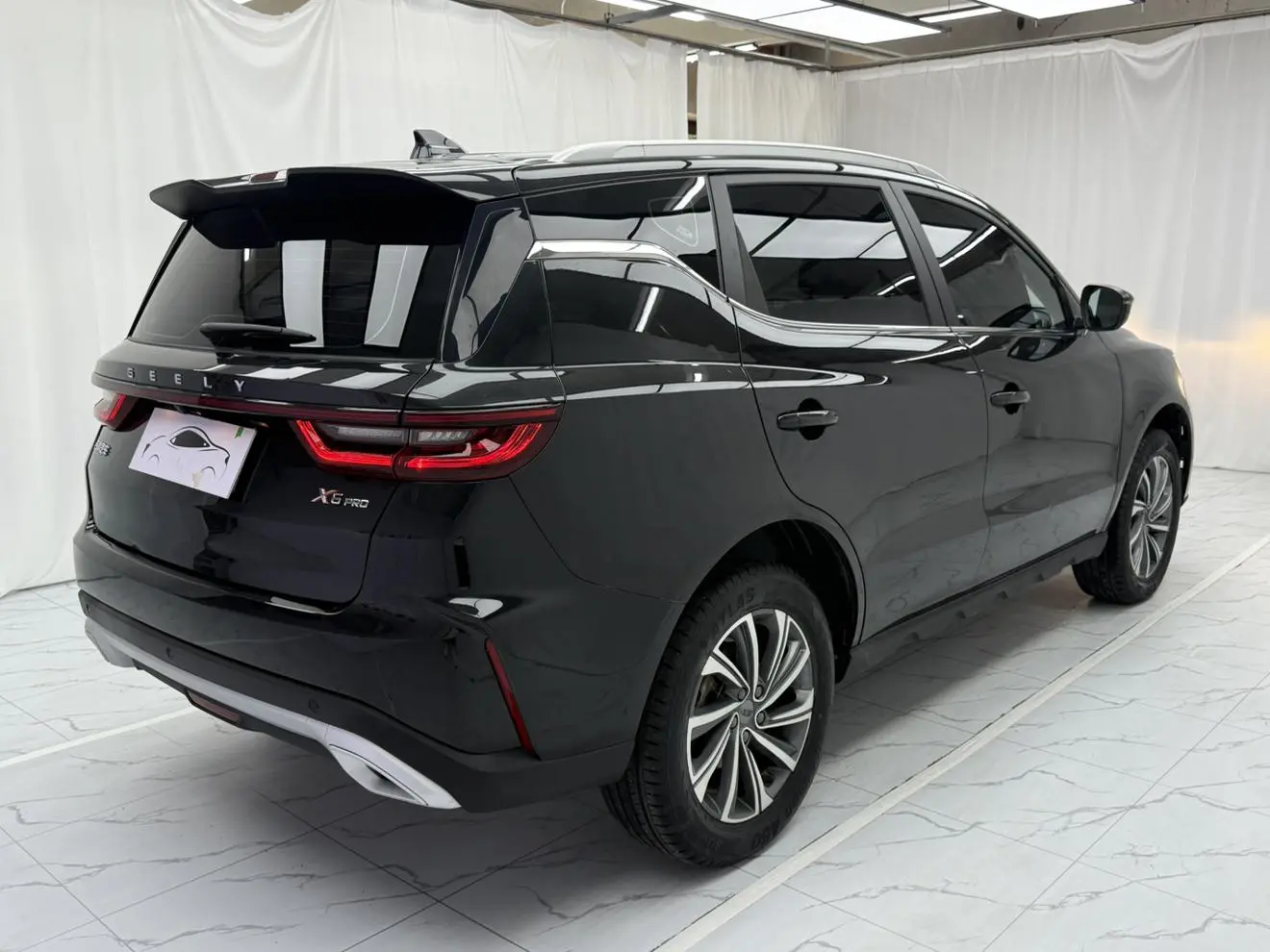 Geely X6 2020 1.4T Auto Luxury