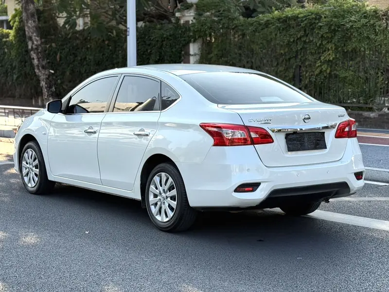 Sylphy 2022 Classic 1.6 XE CVT Comfort Edition
