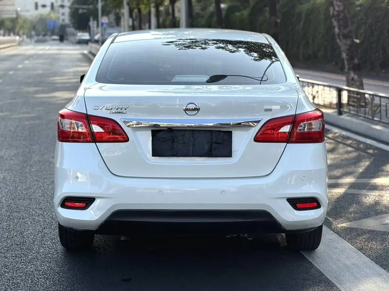 Sylphy 2022 Classic 1.6 XE CVT Comfort Edition