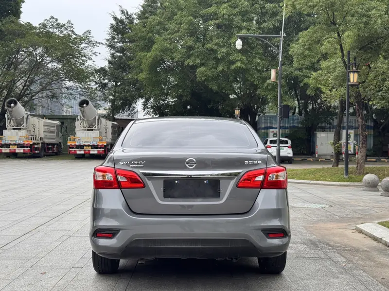 Sylphy 2022 Classic 1.6 XE CVT Comfort Edition