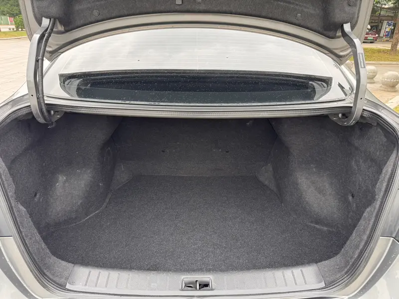 Sylphy 2022 Classic 1.6 XE CVT Comfort Edition