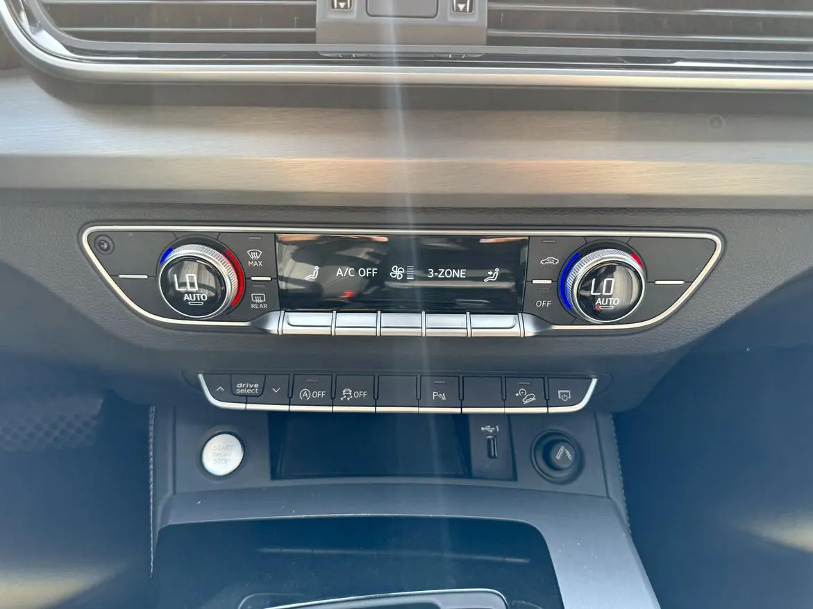 Audi Q5L 2021 40 TFSI Dynamic Fashion