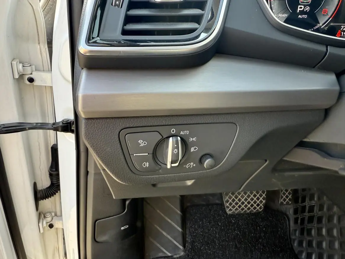Audi Q5L 2021 40 TFSI Dynamic Fashion