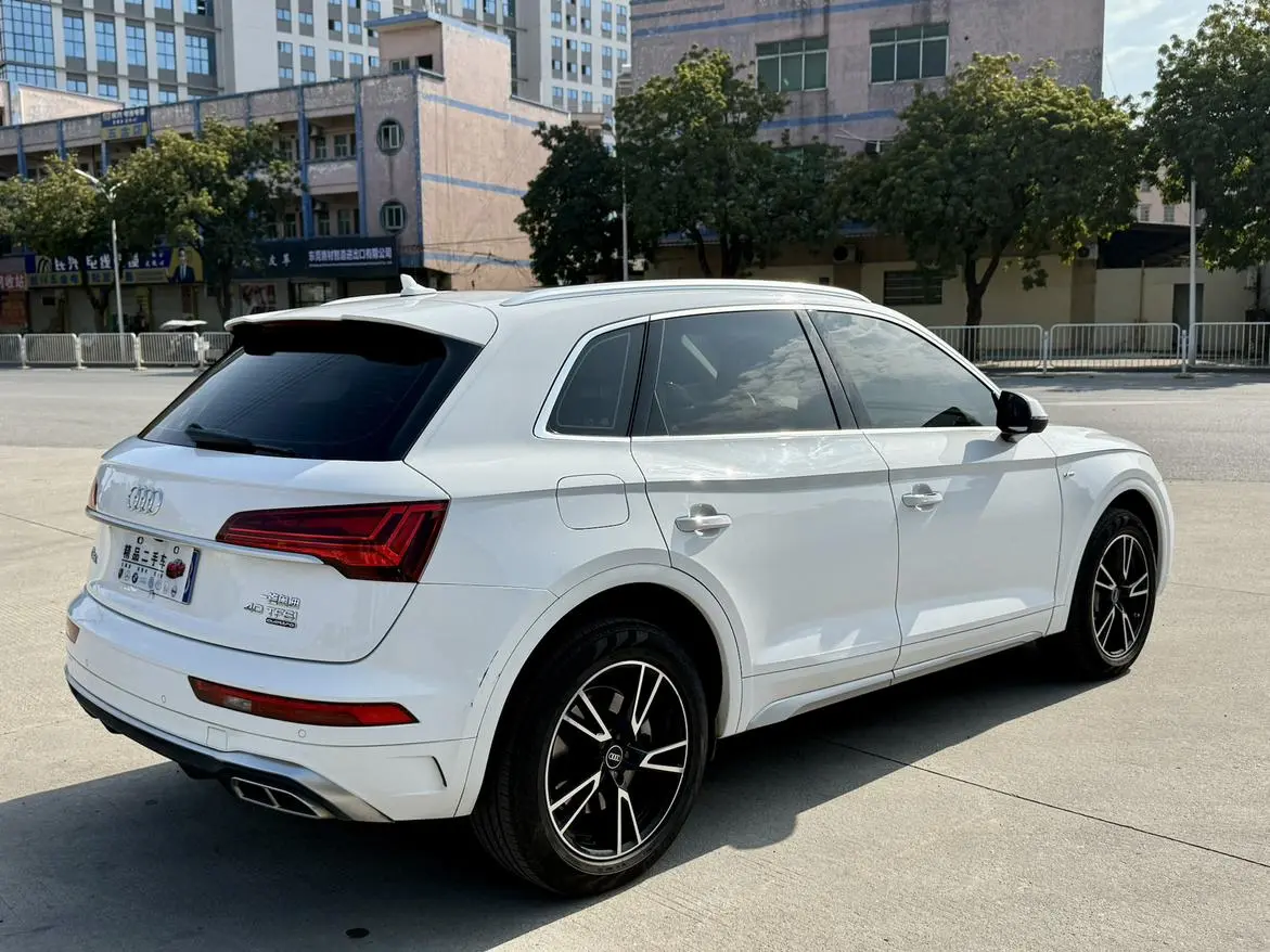 Audi Q5L 2021 40 TFSI Dynamic Fashion