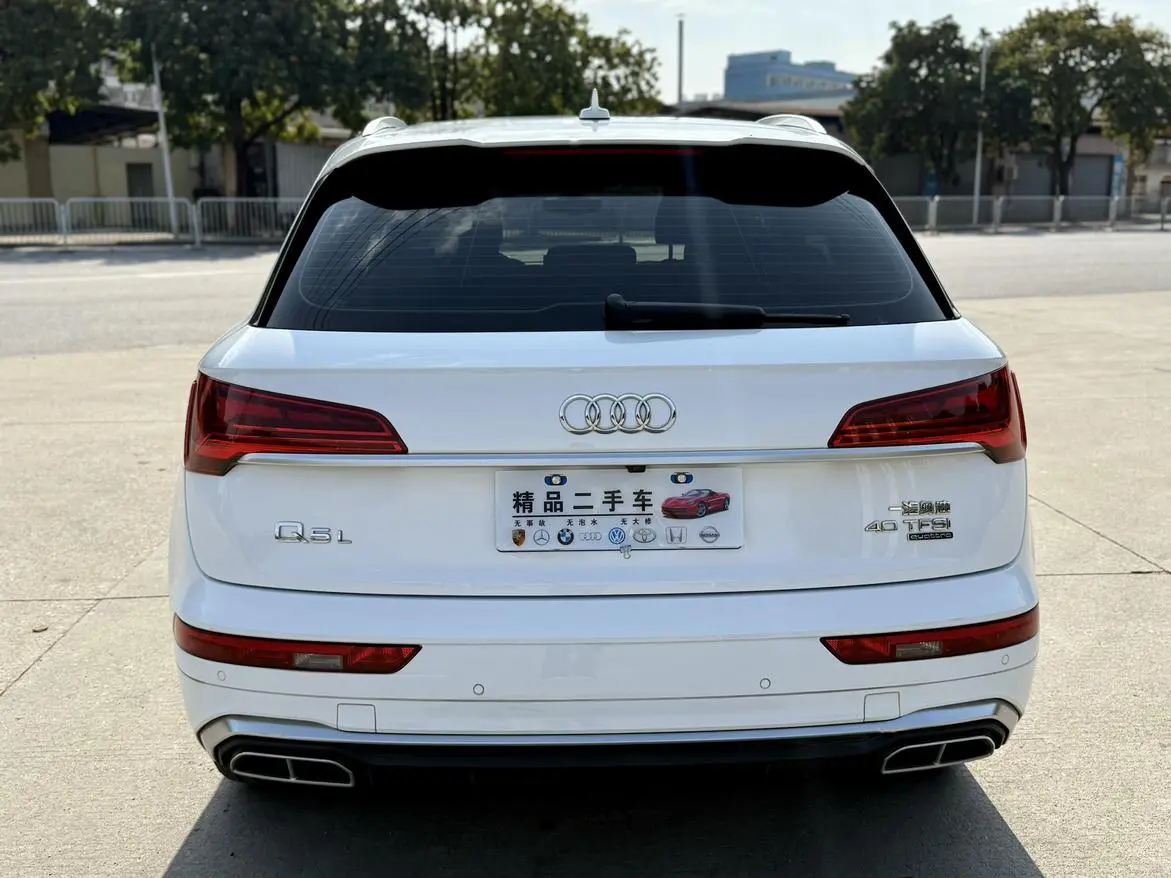 Audi Q5L 2021 40 TFSI Dynamic Fashion
