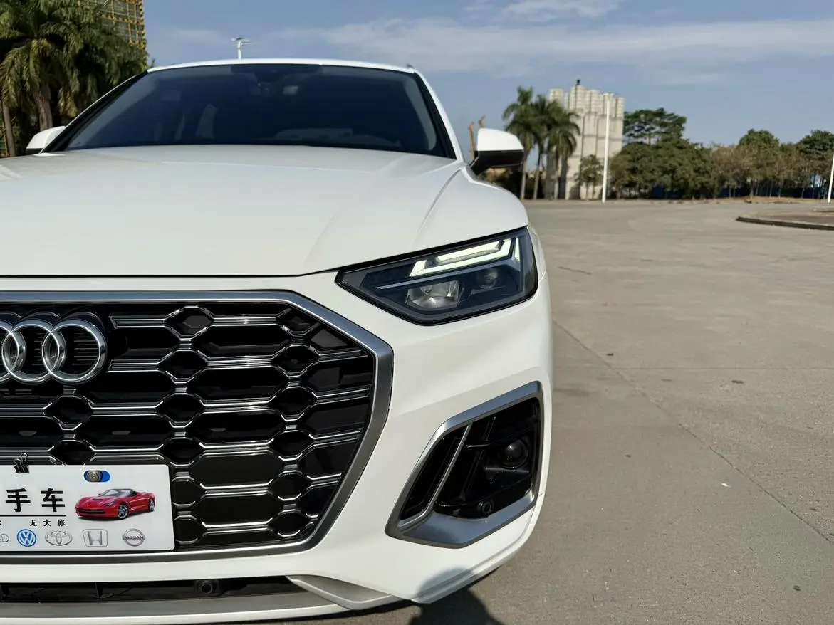Audi Q5L 2021 40 TFSI Dynamic Fashion
