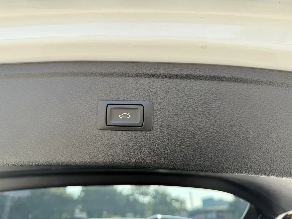 Audi Q5L 2021 40 TFSI Dynamic Fashion