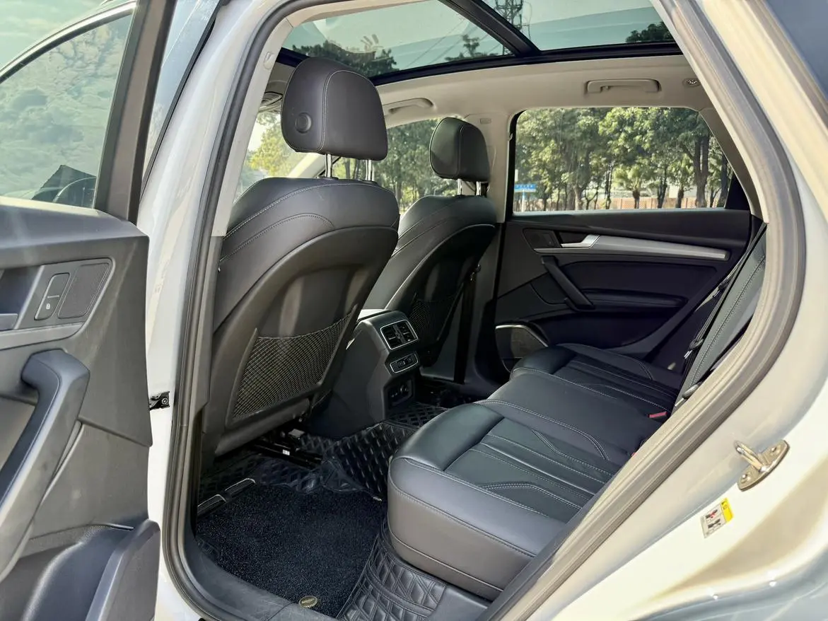 Audi Q5L 2021 40 TFSI Dynamic Fashion