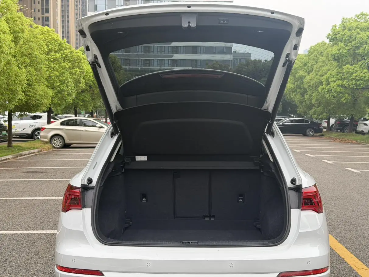 Audi Q3 2020 35 TFSI Dynamic Fashion