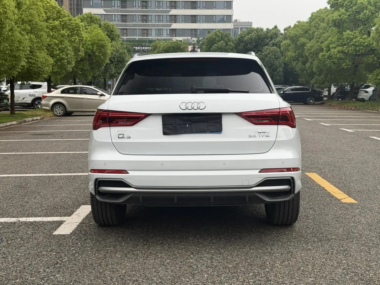 Audi Q3 2020 35 TFSI Dynamic Fashion