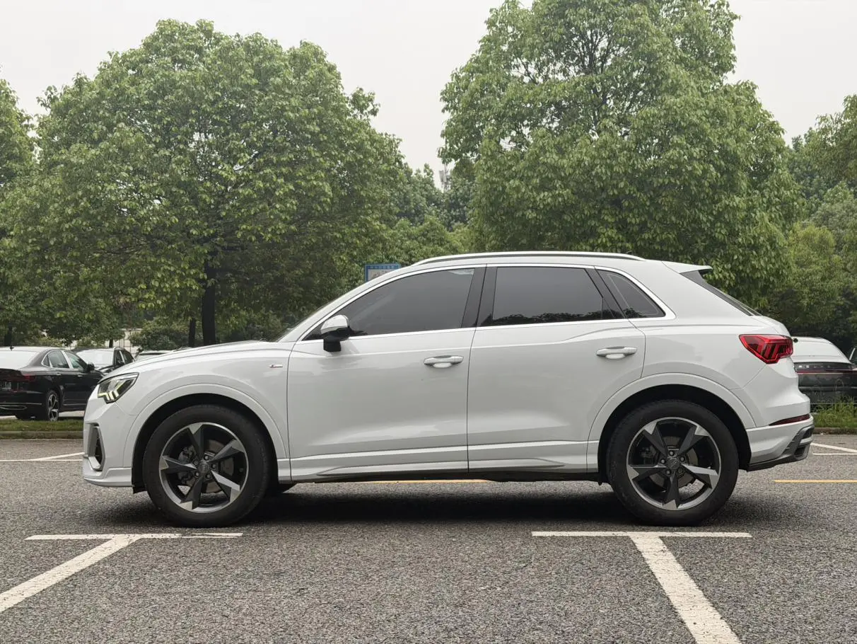 Audi Q3 2020 35 TFSI Dynamic Fashion