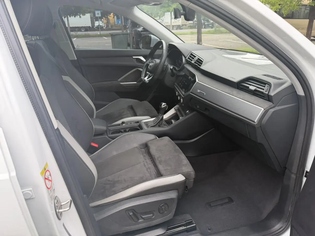 Audi Q3 2020 35 TFSI Dynamic Fashion