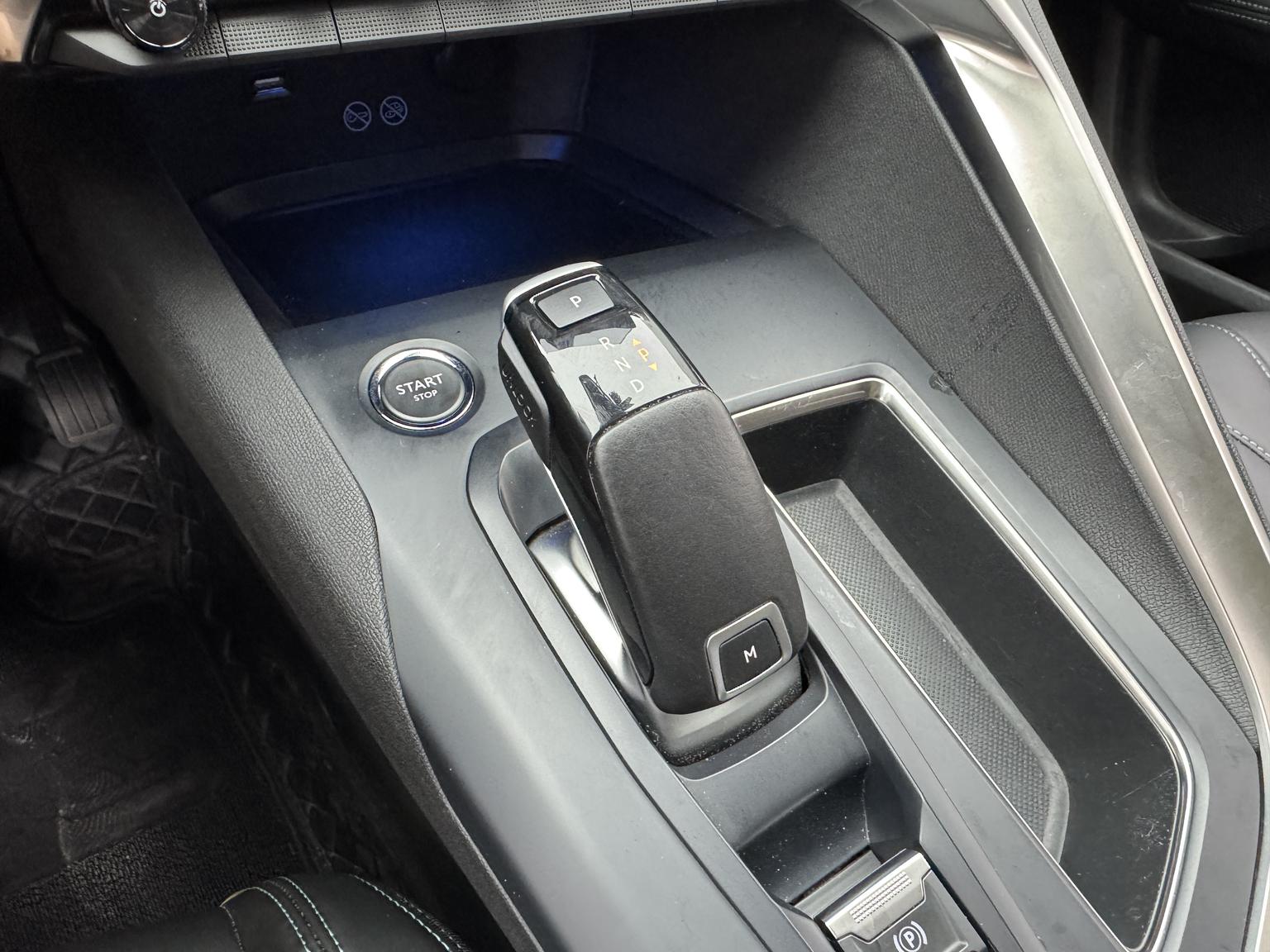Peugeot 5008 2023 400THP 5 seat
