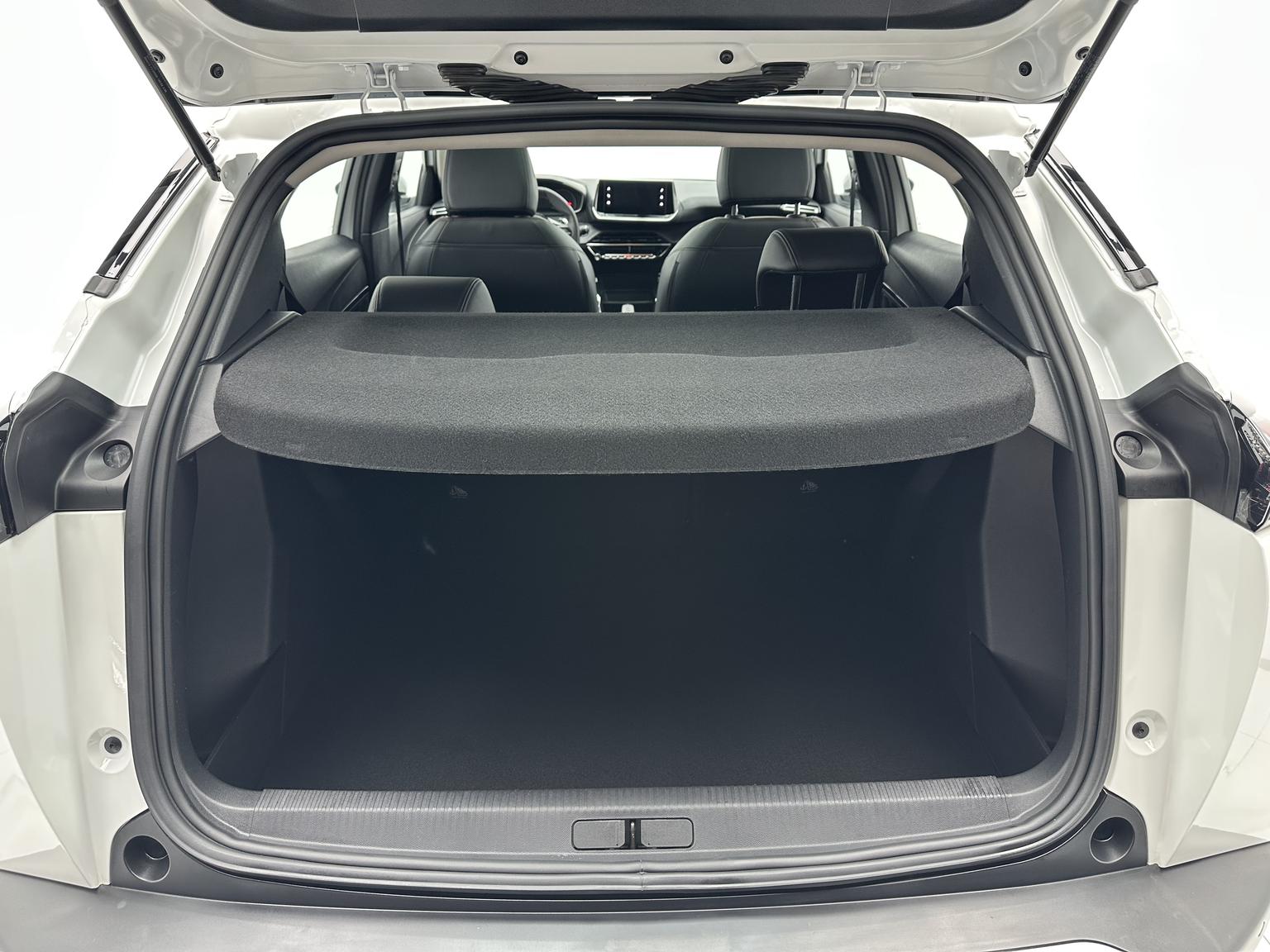 Peugeot 2008 2022 230THP THE ONE