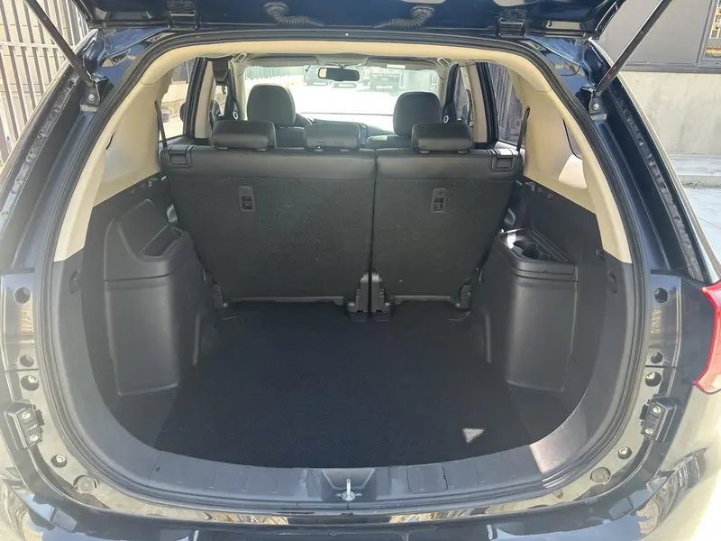 Outlander 2018 2.0L 2WD Honor Edition 5 seats