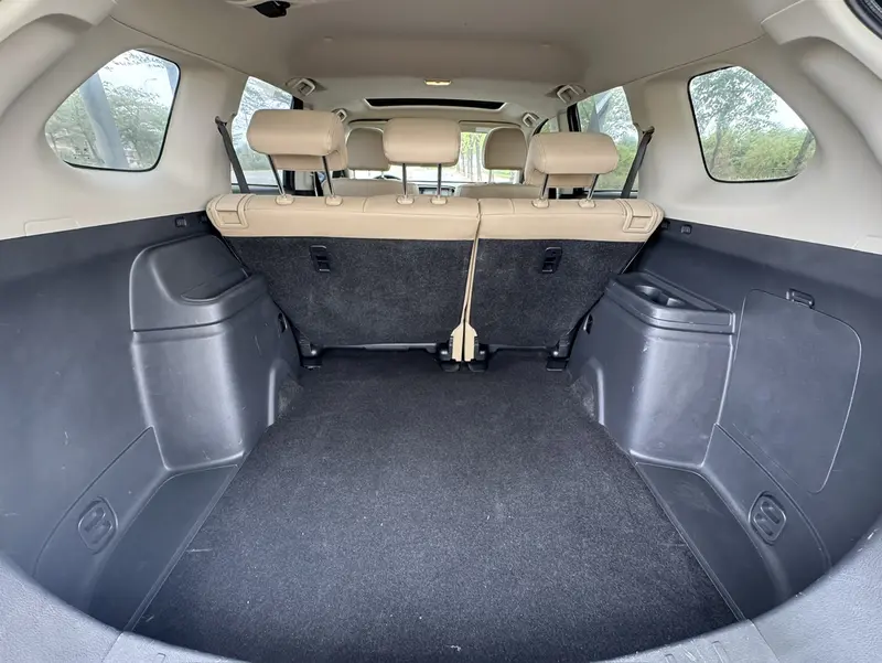 Outlander 2017 2.0L 2WD Honor Edition 5 seats