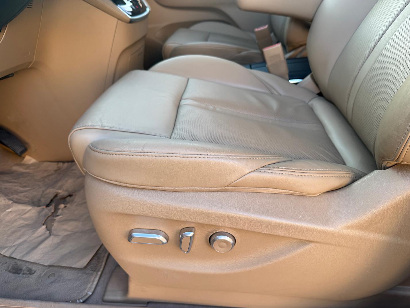 Buick GL8 2021 ES LuZun 653T Luxury