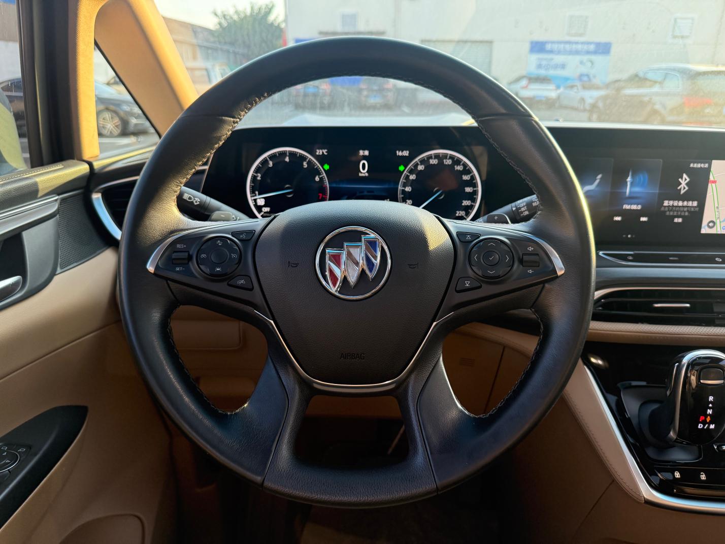 Buick GL8 2021 ES LuZun 653T Luxury