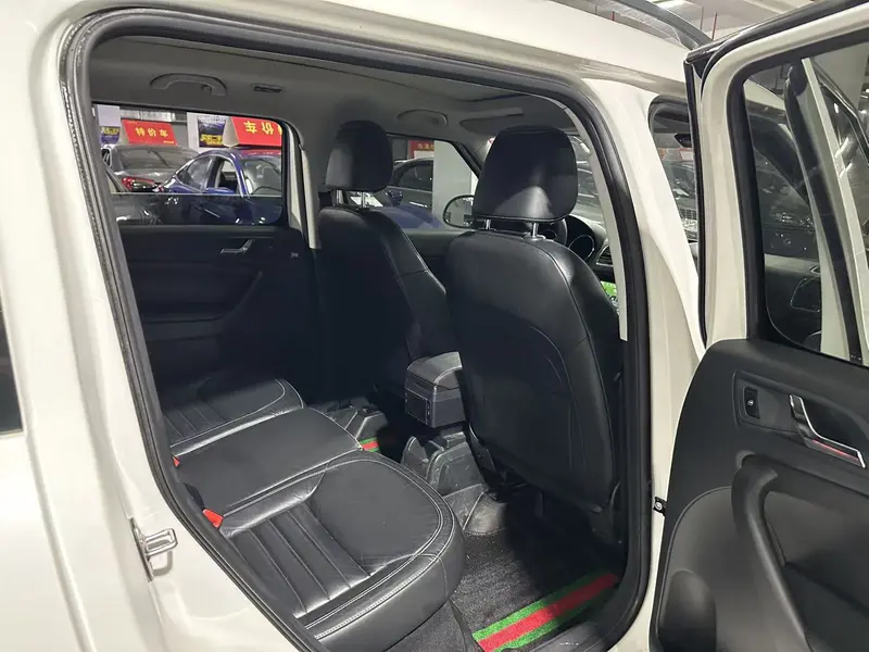 Yeti 2017 TSI280 DSG Car Enjoy Brother Edition