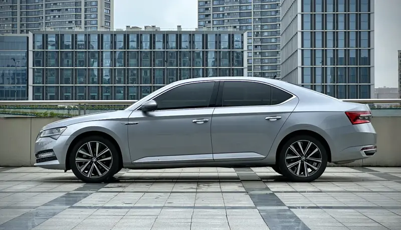 Superb 2024 TSI280 DSG Exclusive Edition