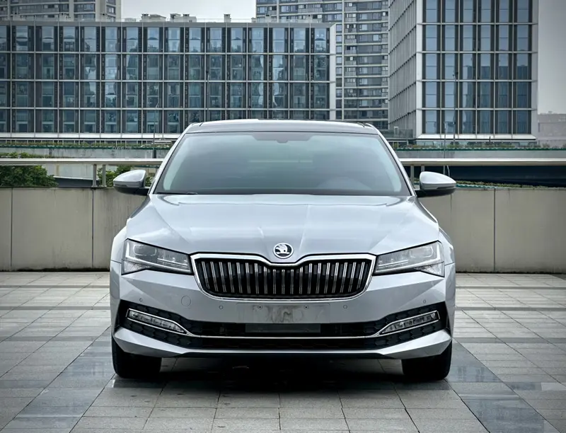 Superb 2024 TSI280 DSG Exclusive Edition