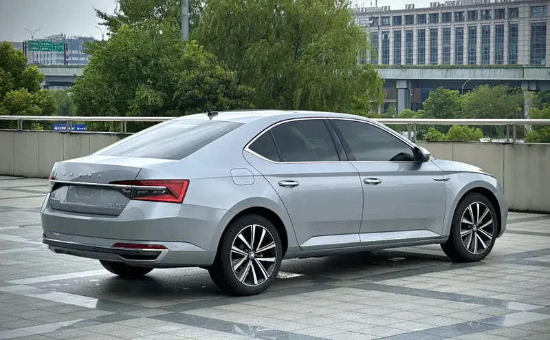 Superb 2024 TSI280 DSG Exclusive Edition