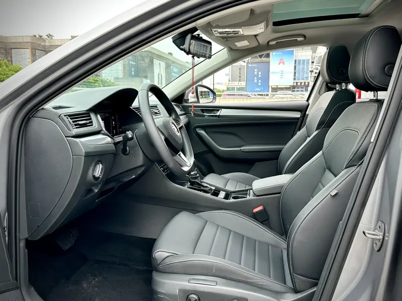 Superb 2024 TSI280 DSG Exclusive Edition