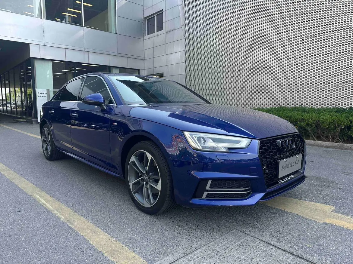 Audi A4L 2018 30 Anniversary 40 TFSI Fashion
