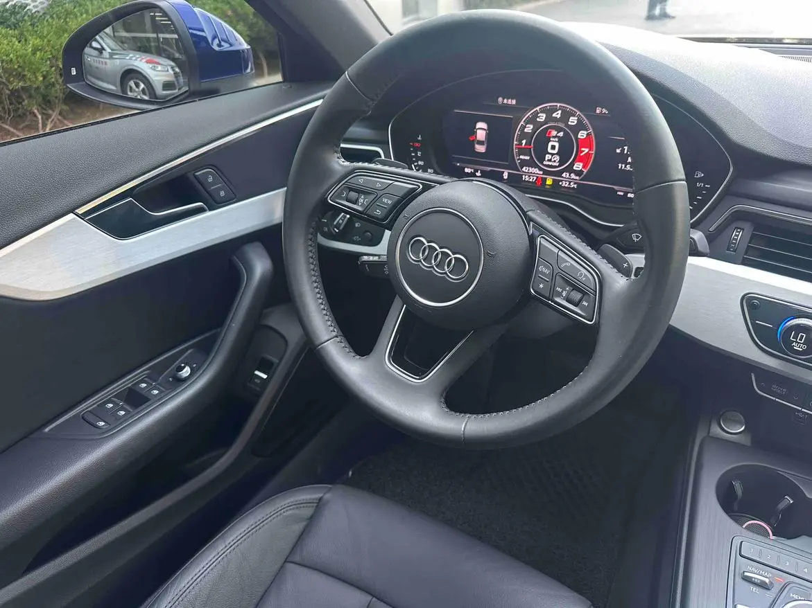 Audi A4L 2018 30 Anniversary 40 TFSI Fashion