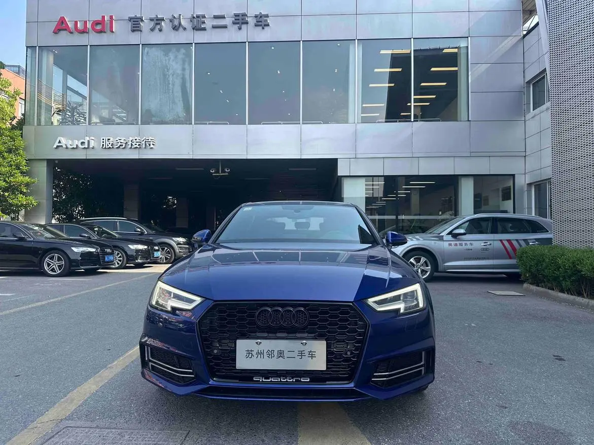 Audi A4L 2018 30 Anniversary 40 TFSI Fashion