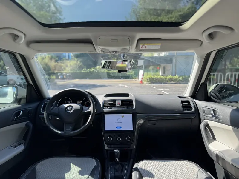 Yeti 2017 TSI280 DSG forward version