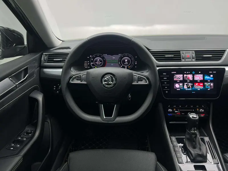 Superb 2024 TSI280 DSG Exclusive Edition