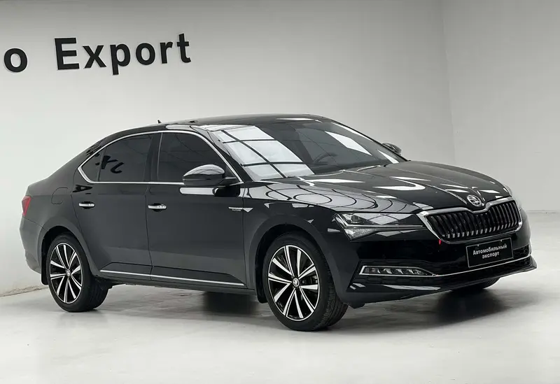 Superb 2024 TSI280 DSG Exclusive Edition