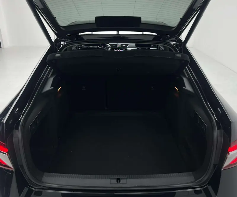 Superb 2024 TSI280 DSG Exclusive Edition