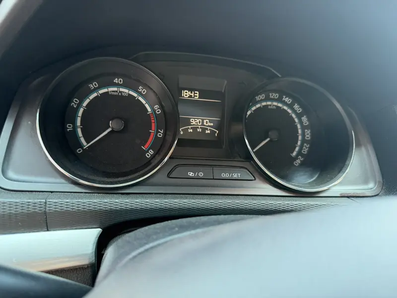 Komic GT 2020 facelift TSI230 DSG flagship version
