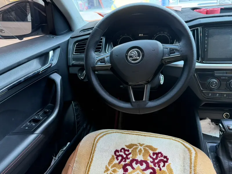 Komic GT 2020 facelift TSI230 DSG flagship version