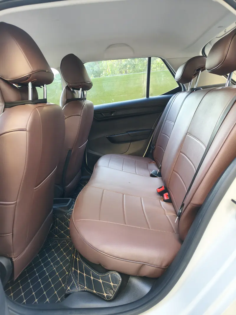 Fabia 2017 1.4L automatic car version