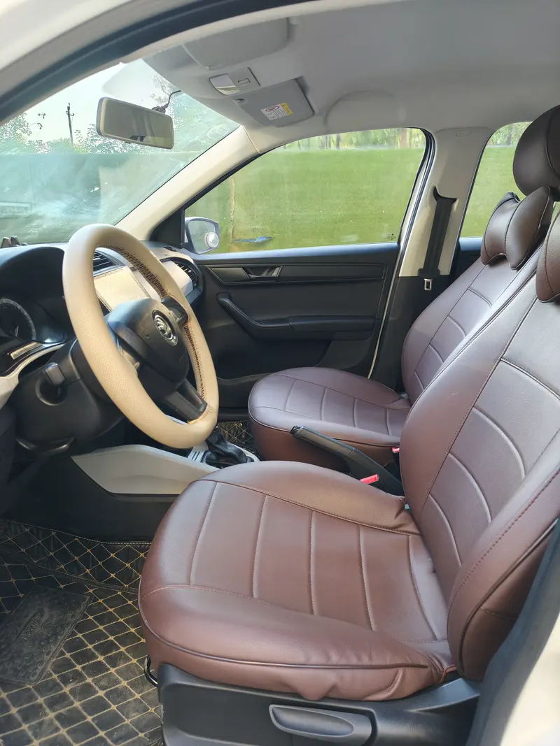 Fabia 2017 1.4L automatic car version