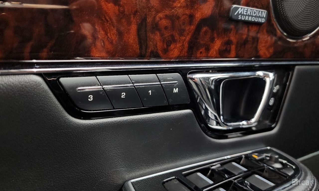 Jaguar All New XJ 3.0 SC Premium Luxury LWB 2014