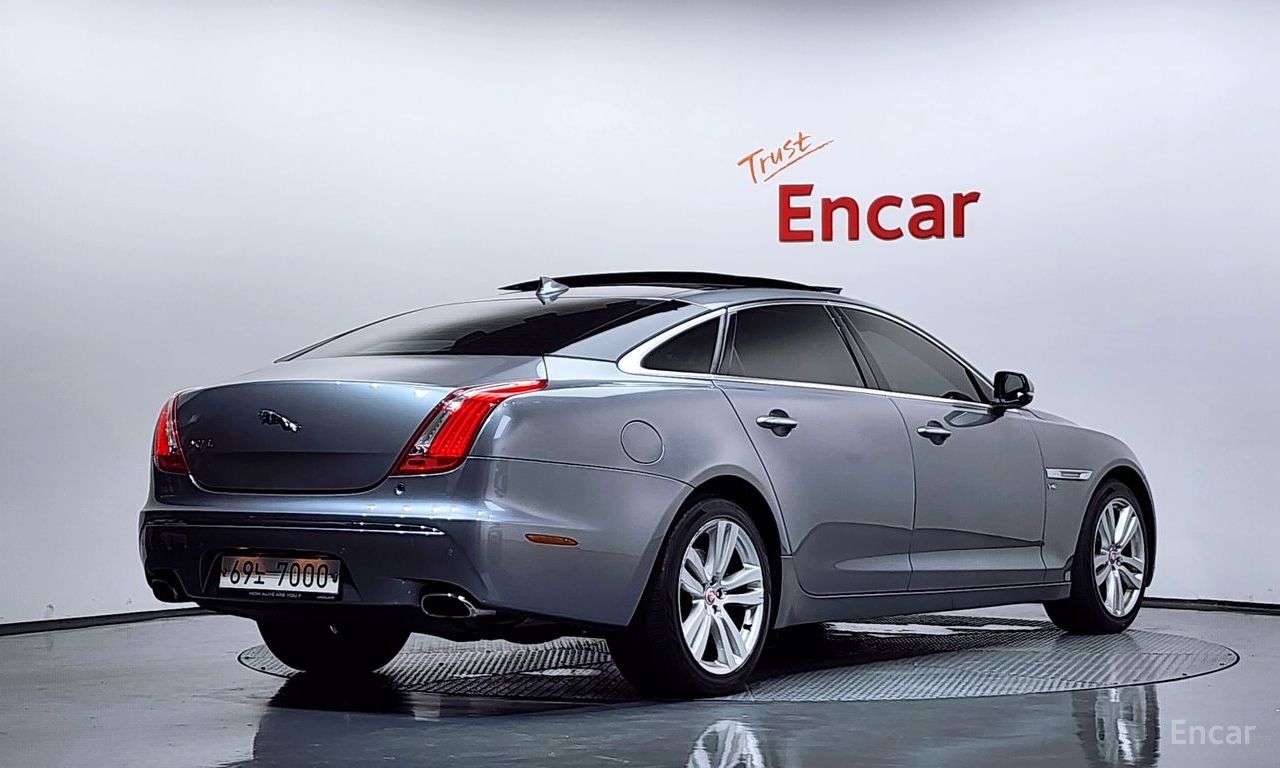 Jaguar All New XJ 3.0 SC Premium Luxury LWB 2014