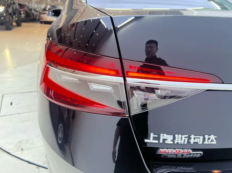 Superb 2024 TSI280 DSG Exclusive Edition