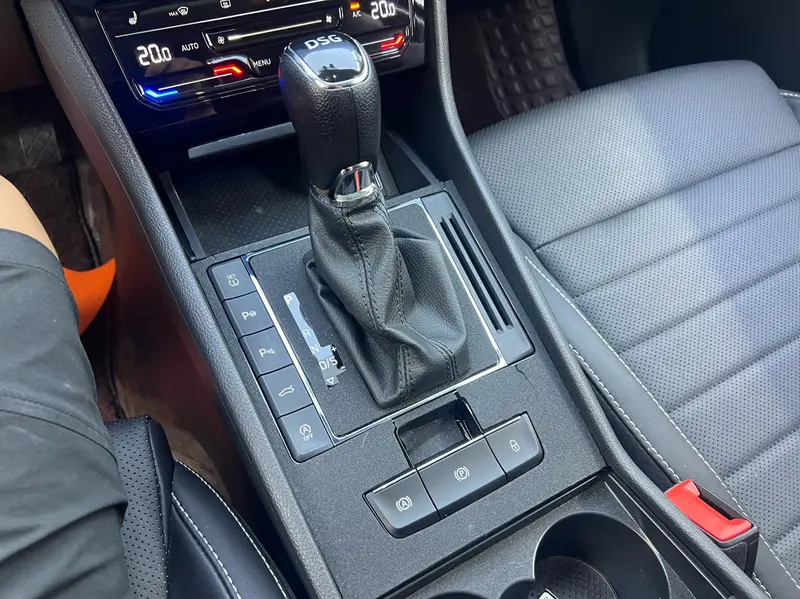 Superb 2024 TSI280 DSG Exclusive Edition