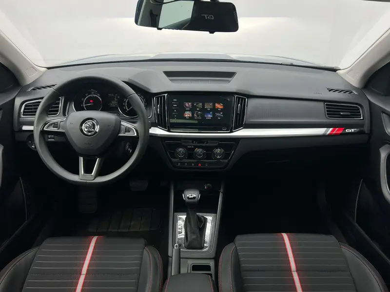 Komic GT 2020 facelift TSI230 DSG flagship version