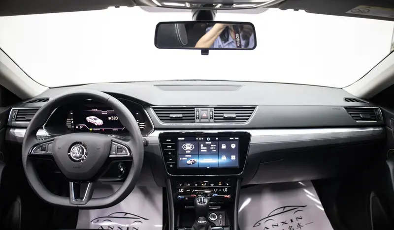 Superb 2024 TSI280 DSG Exclusive Edition