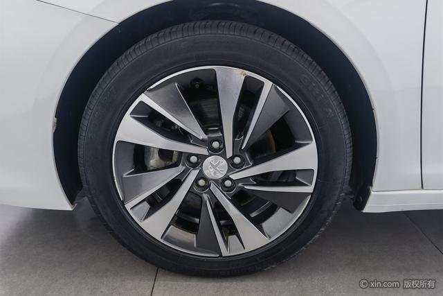 Peugeot 408 2019 360THP Auto Luxury China VI