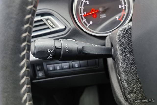 Peugeot 408 2019 360THP Auto Luxury China VI