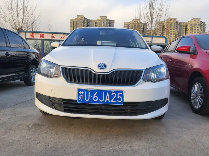 Fabia 2017 1.4L automatic forward version