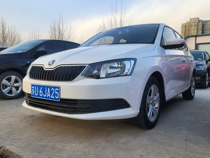 Fabia 2017 1.4L automatic forward version