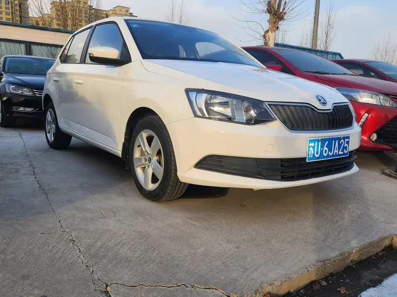 Fabia 2017 1.4L automatic forward version