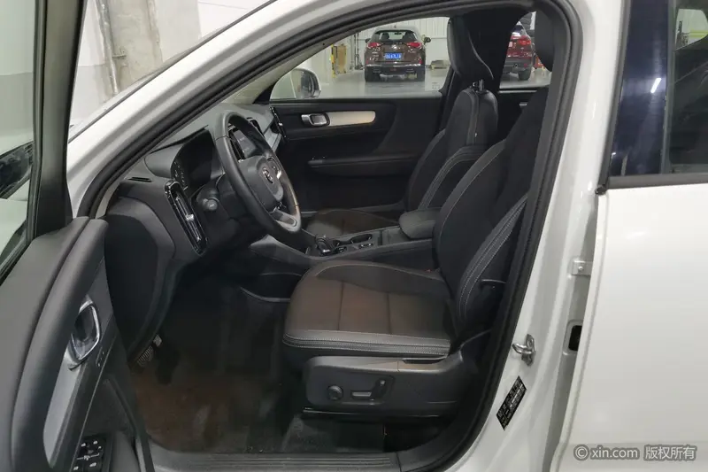 Volvo XC40 2020 T3 2WD Smart Travel Fashion Edition